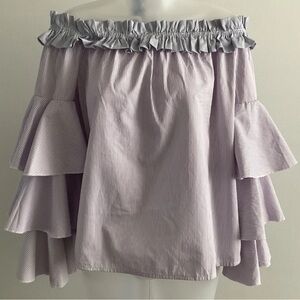 Romeo + Juliet M purple striped off the shoulder top with tiered layered sleeves